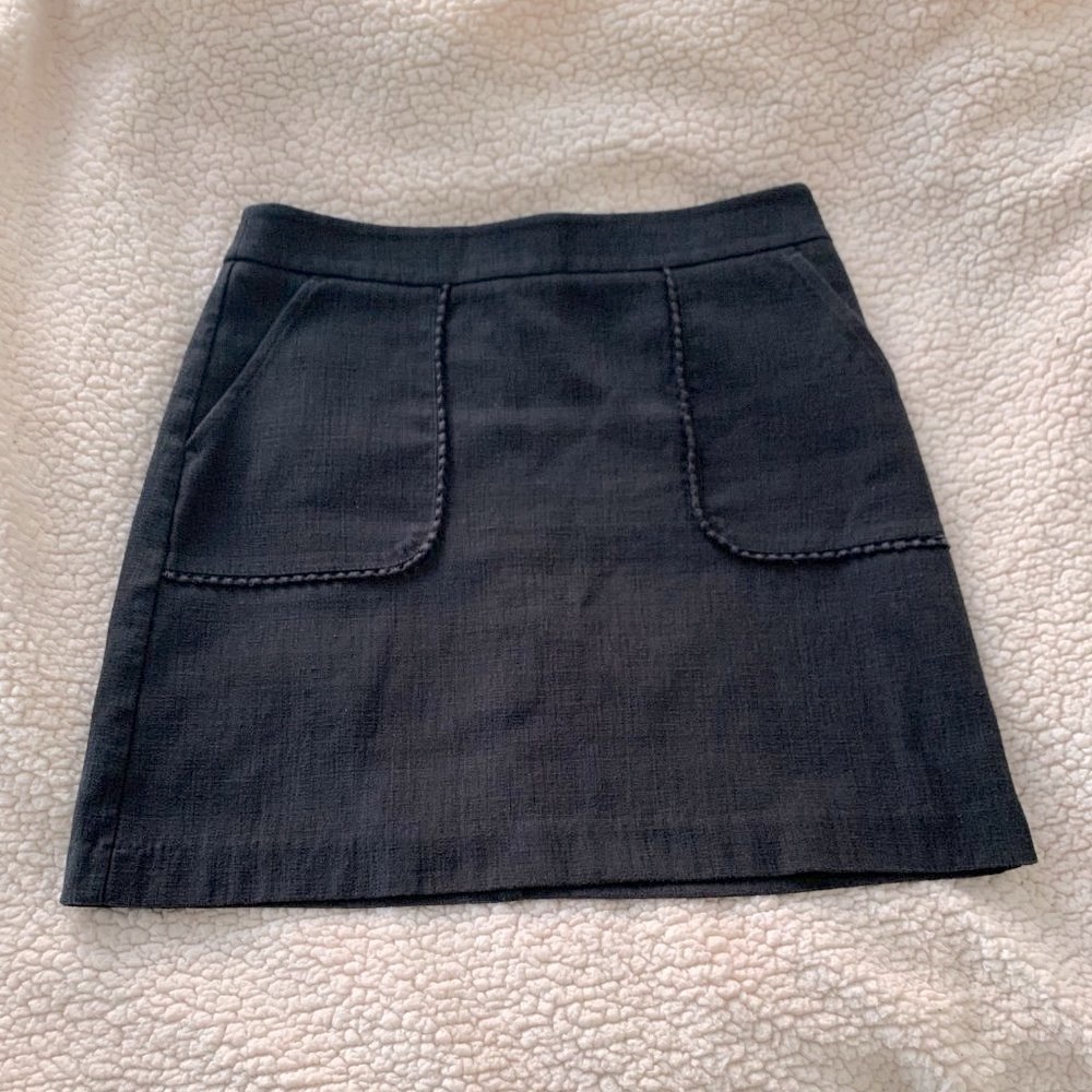 charcoal gray skirt from LOFT